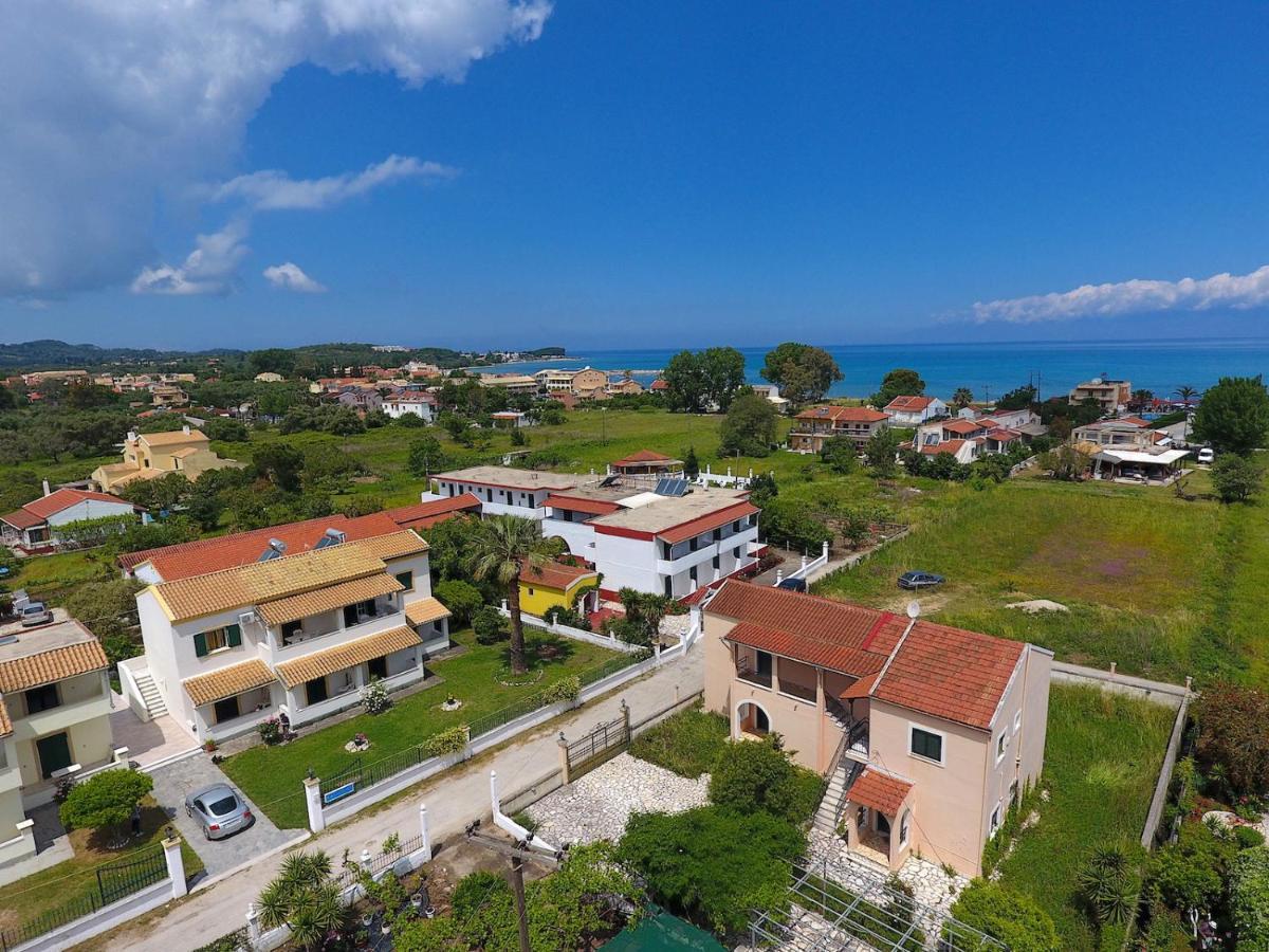Dolphin Apt & Studios -Next To The Beach Ρόδα Εξωτερικό φωτογραφία